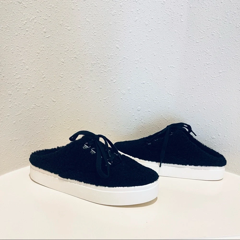 Lucky Brand Faux Fur Shearling Slip on Black Mule Sneakers Size 8.5 NWT